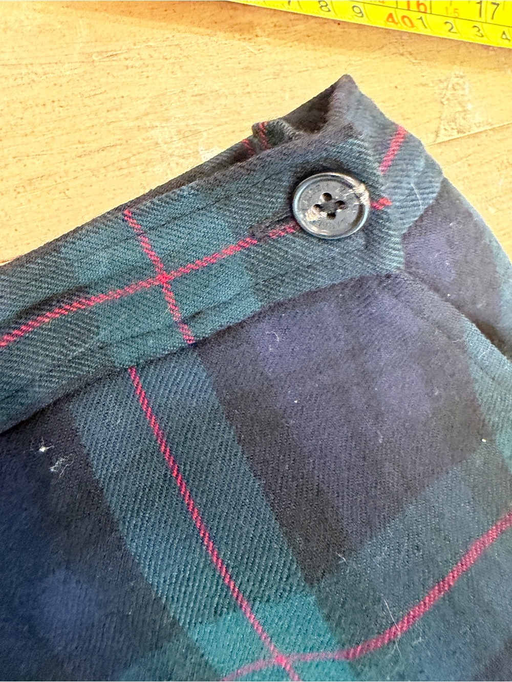 Vintage Ralph Lauren A-Line Plaid Midi Wool Skirt in Navy and Green 12 - Picture 6 of 12